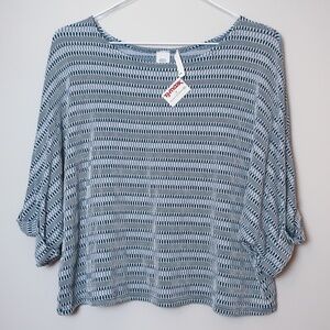 Women's Blue Patterned Knit Top